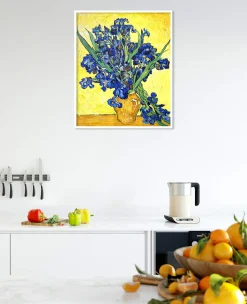 Shop Vase avec iris - Vincent Van Gogh Van Gogh
